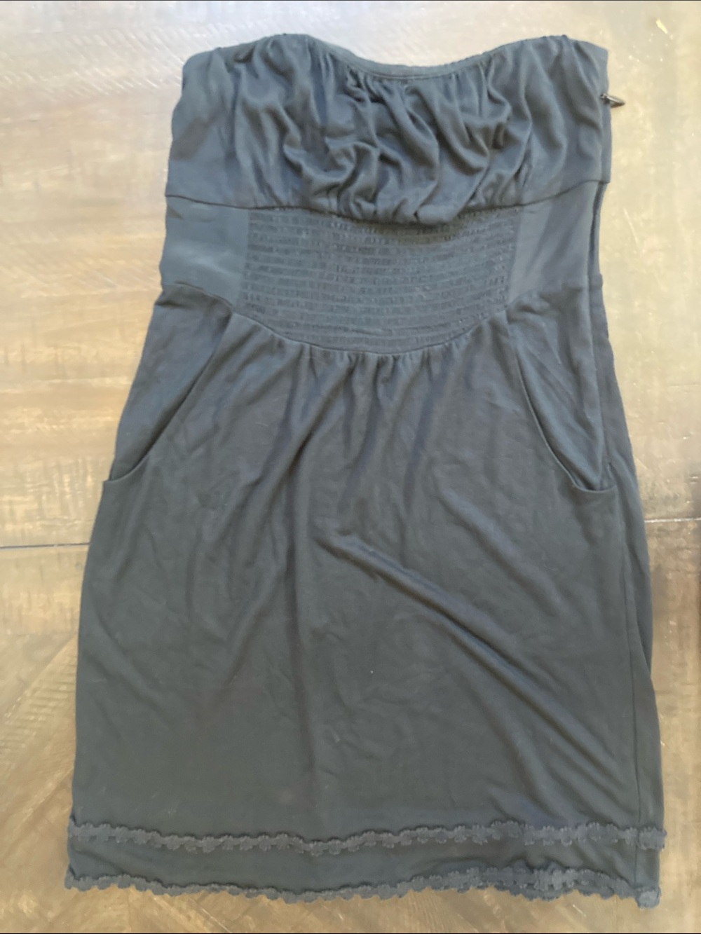 Women’s Juicy Couture black strapless dress